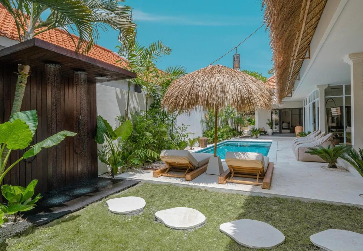 The Jungle - Luxurious & Tropical Concept - 3Br - Central Canggu Exterior foto